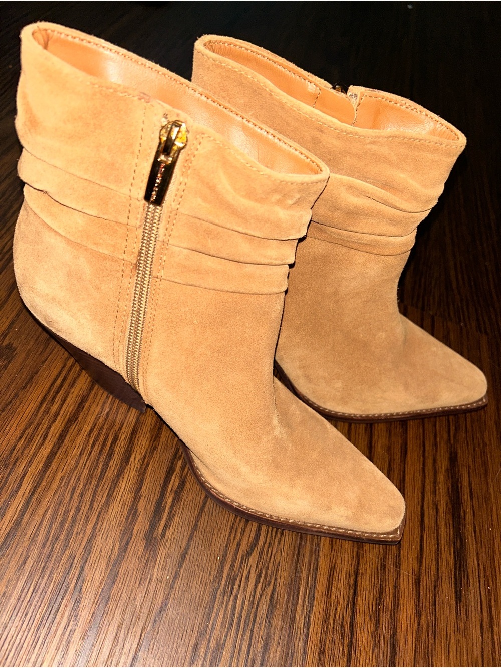 Vince Camuto Tan Suede Slouchy Ankle Booties with Gold Zipper NWOT